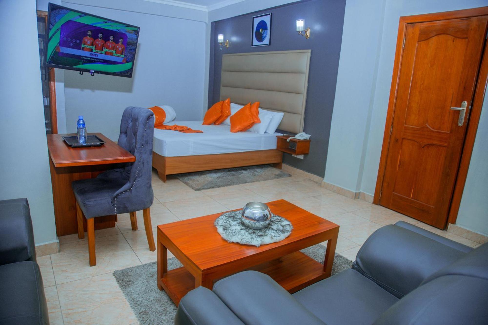 Le Grand Marie Hotel ดาร์เอสซาลาม ภายนอก รูปภาพ